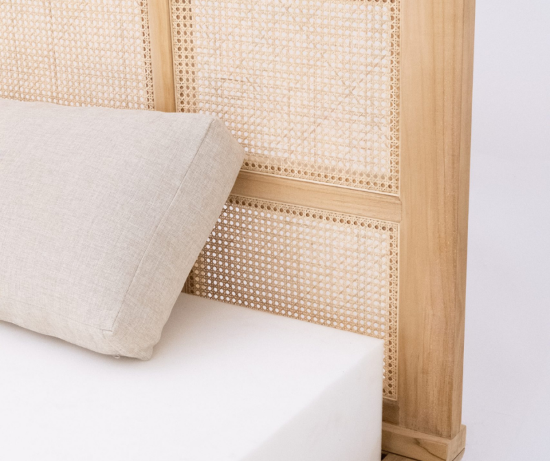 WOODEN BED