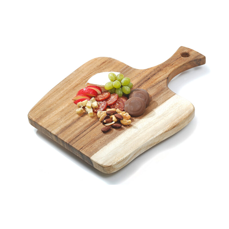 wooden cutting board