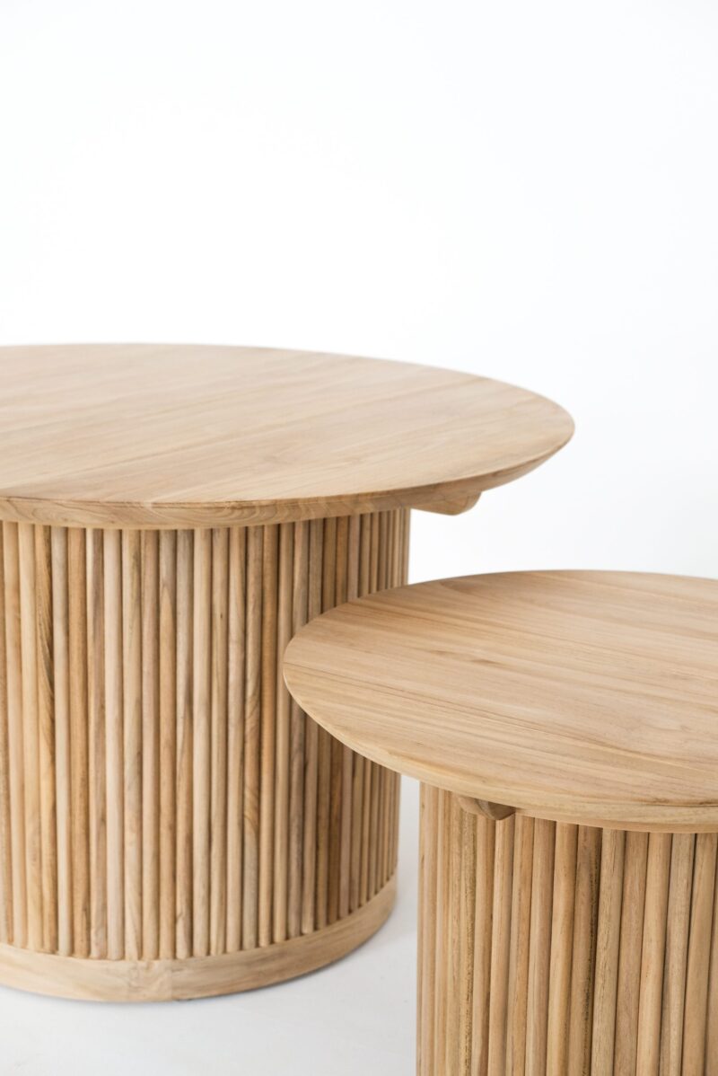 WOODEN COFFEE TABLE