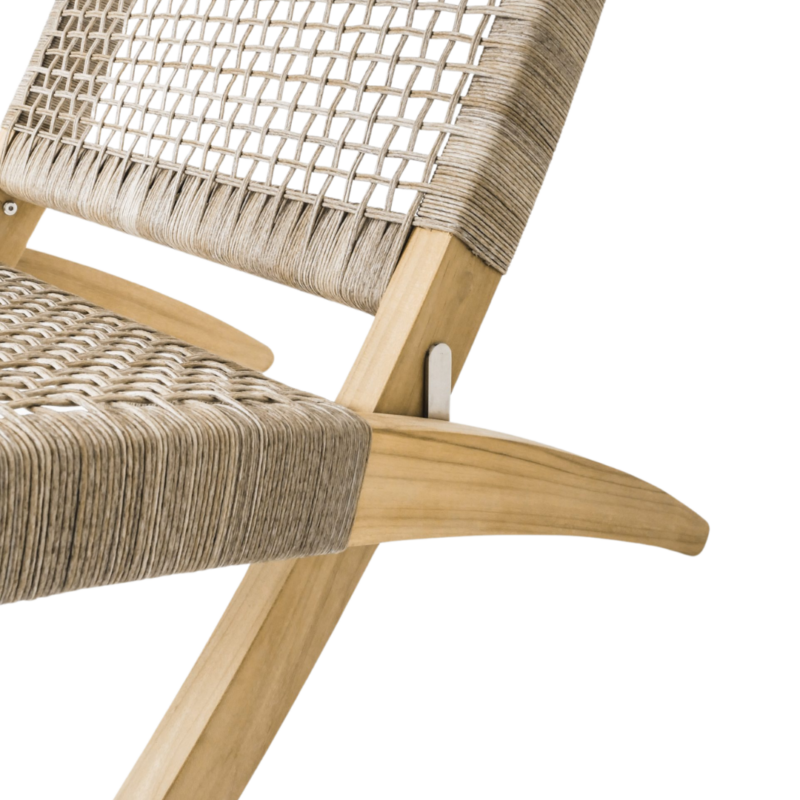 poolside lounge chair