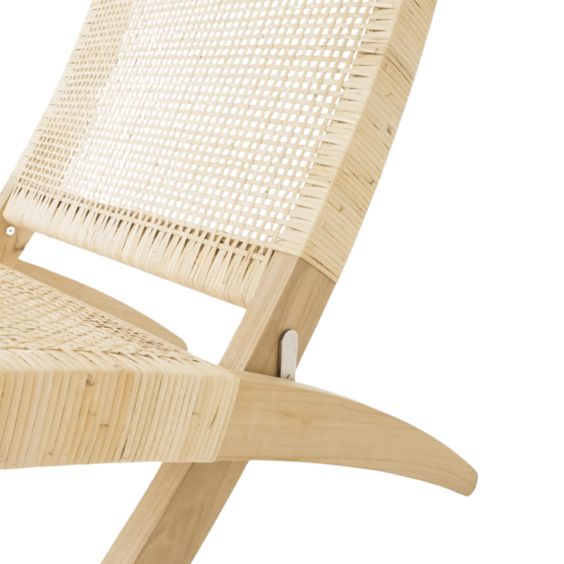 poolside lounge chair